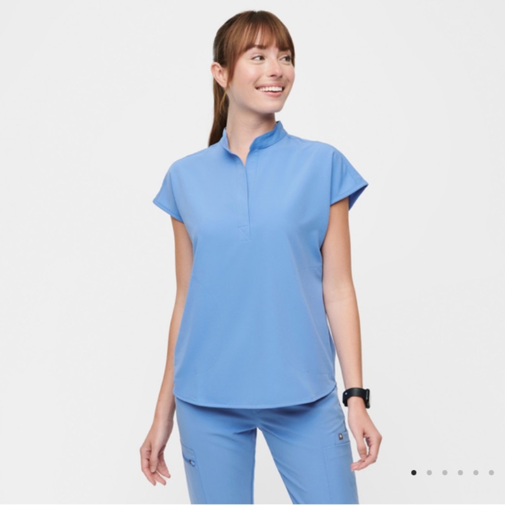 Figs Scrub Top